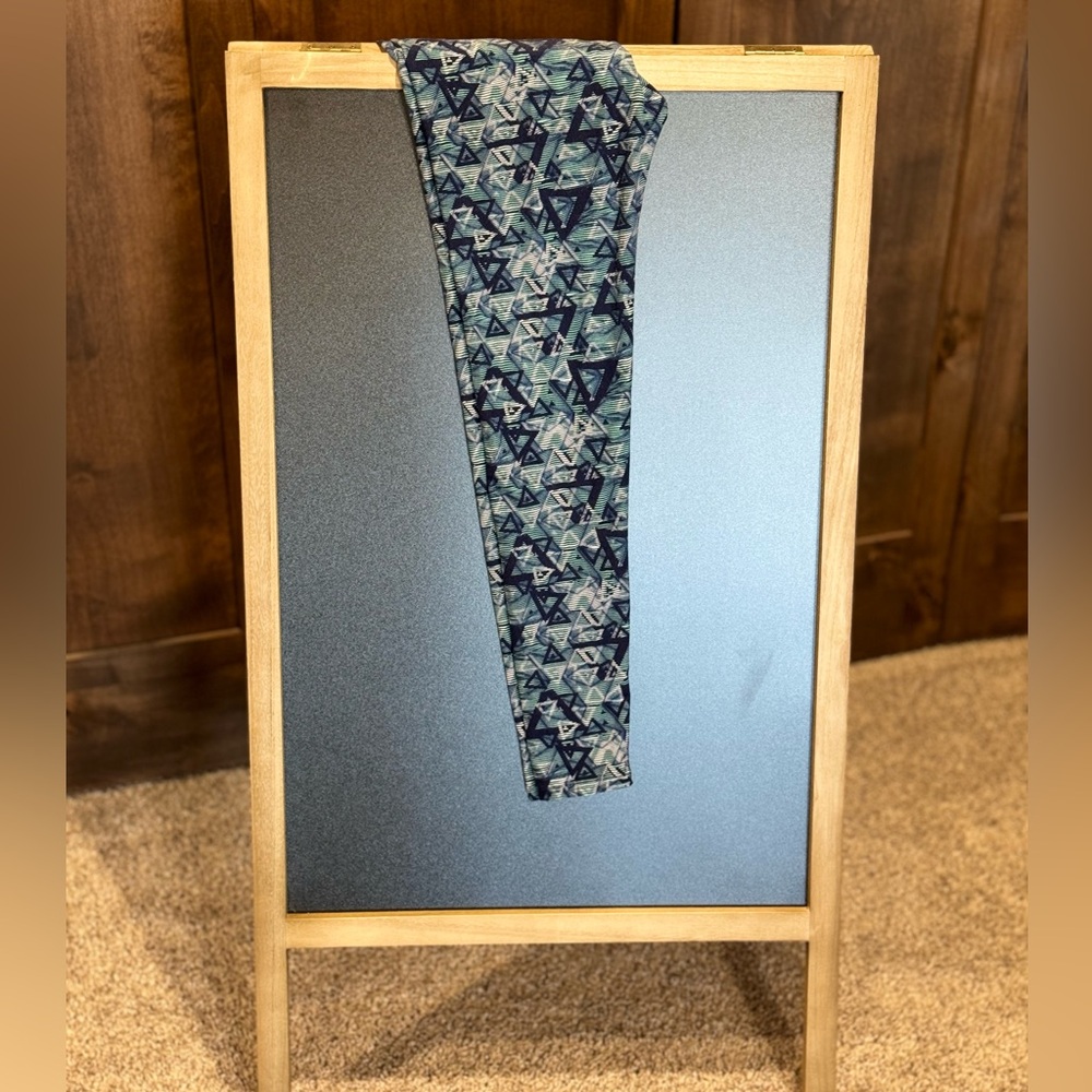 NWOT LuLaRoe leggings OS